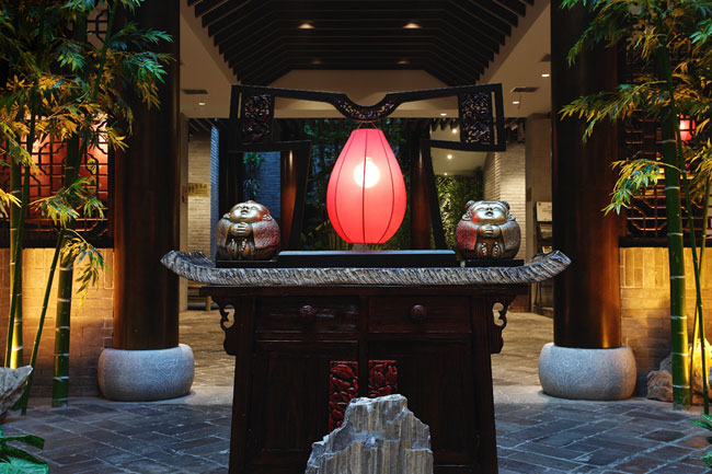 古典四合院餐厅设计，要呈现出温馨之感。